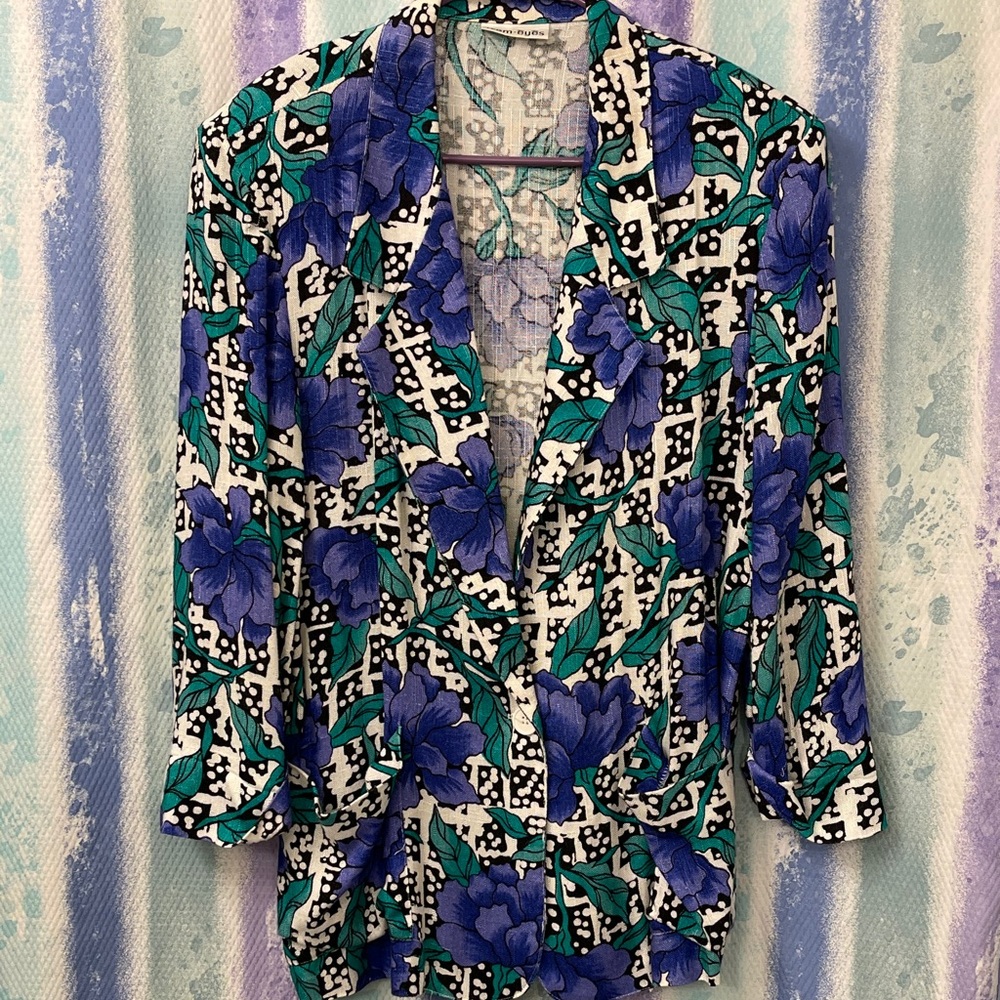 Gorgeous long vintage Blazer, size 14